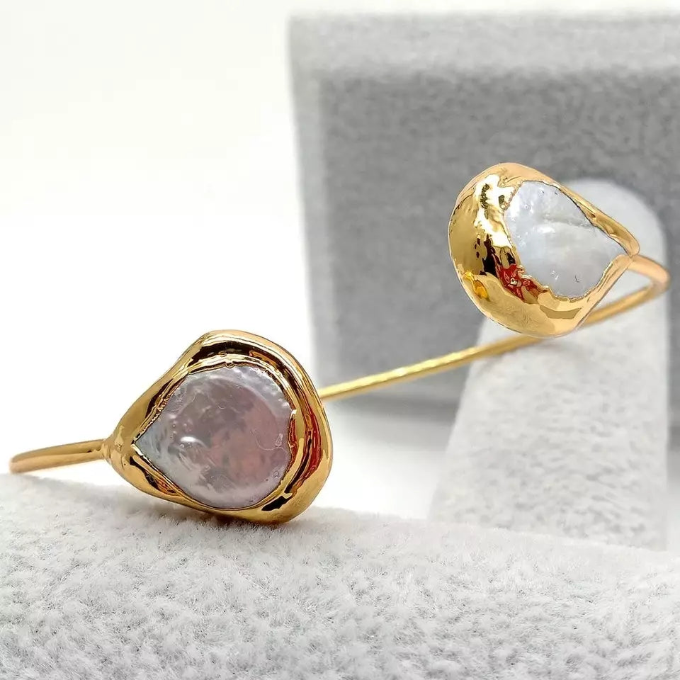 Natural White pearl open bracelet