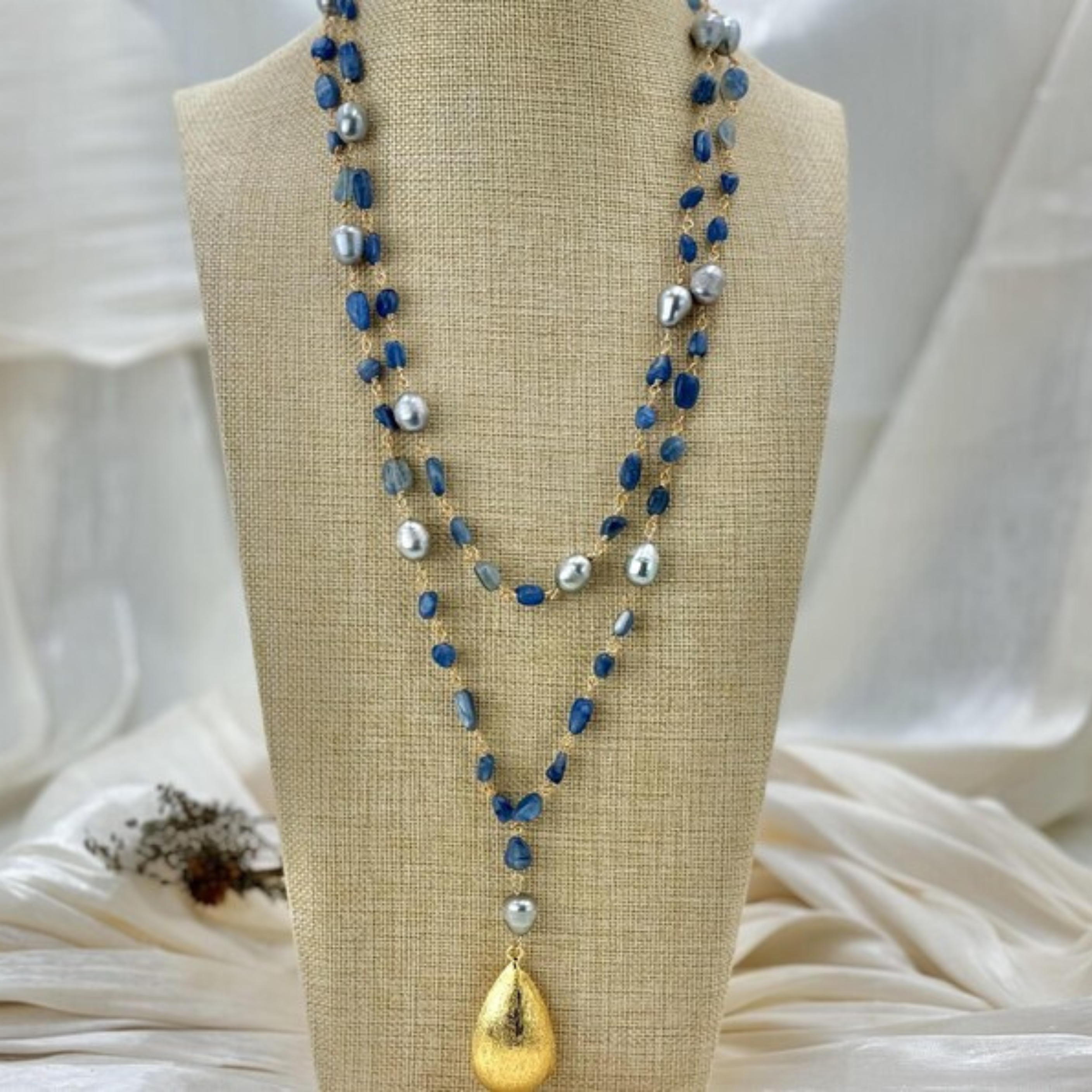 Blue Kyanites Dainty necklace
