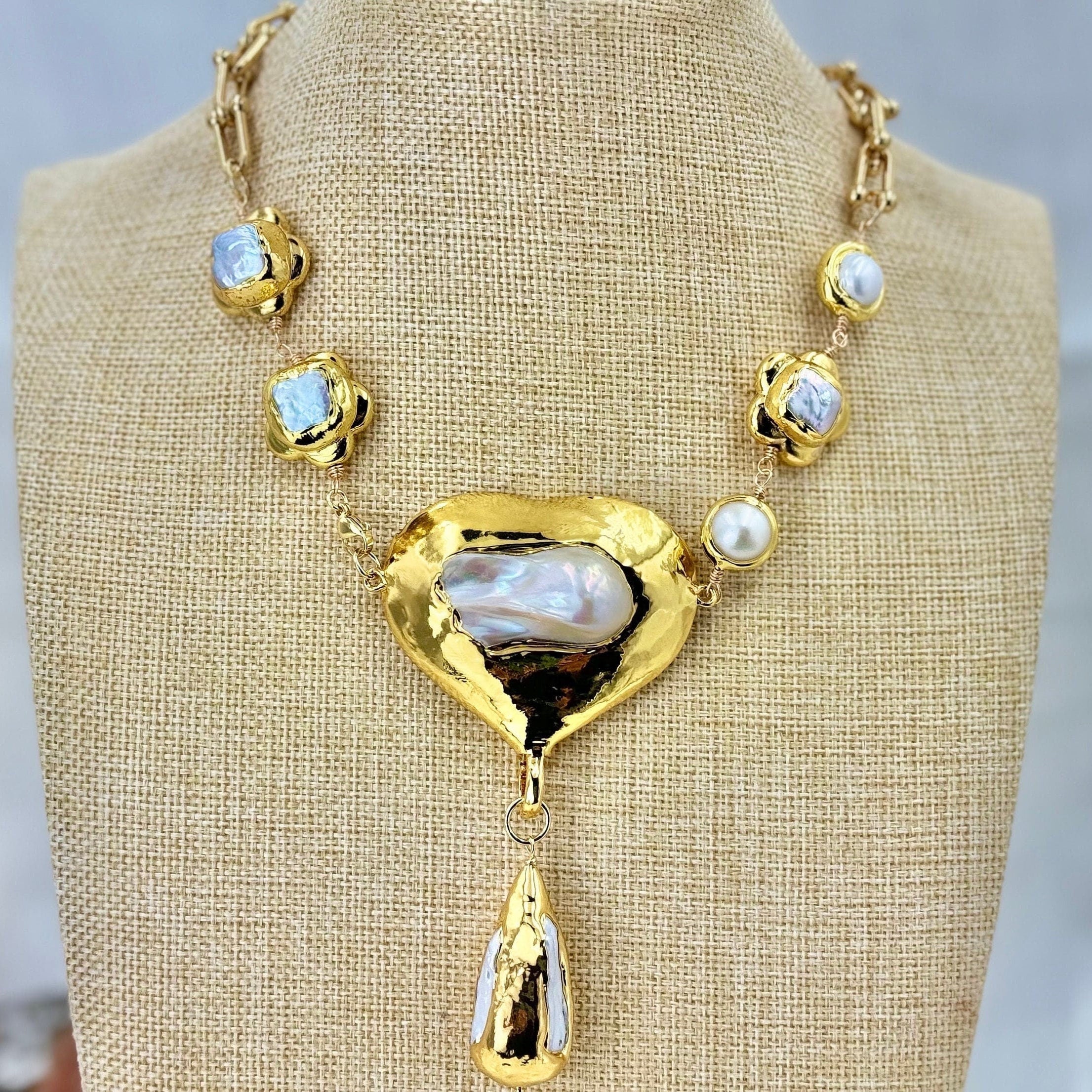 Fresh water big pearl pendent gold necklace