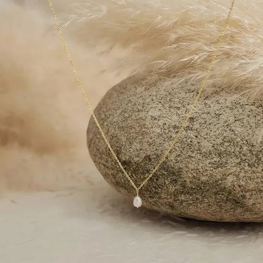 925 Sterling Silver Necklace with Freshwater Rice Pearl Pendant