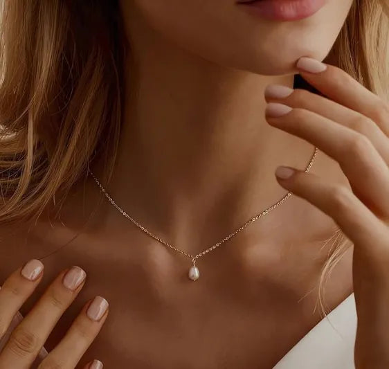 925 Sterling Silver Necklace with Freshwater Rice Pearl Pendant