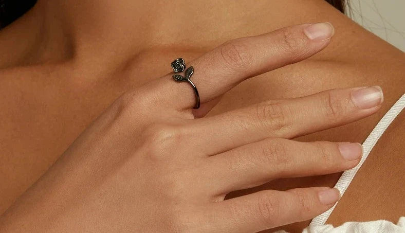 925 Sterling Silver Black Rose Open Ring