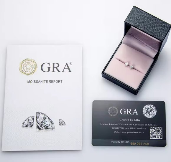 Elegant 925 Silver 3.5MM 0.2CT Moissanite Diamond Hoop Earrings