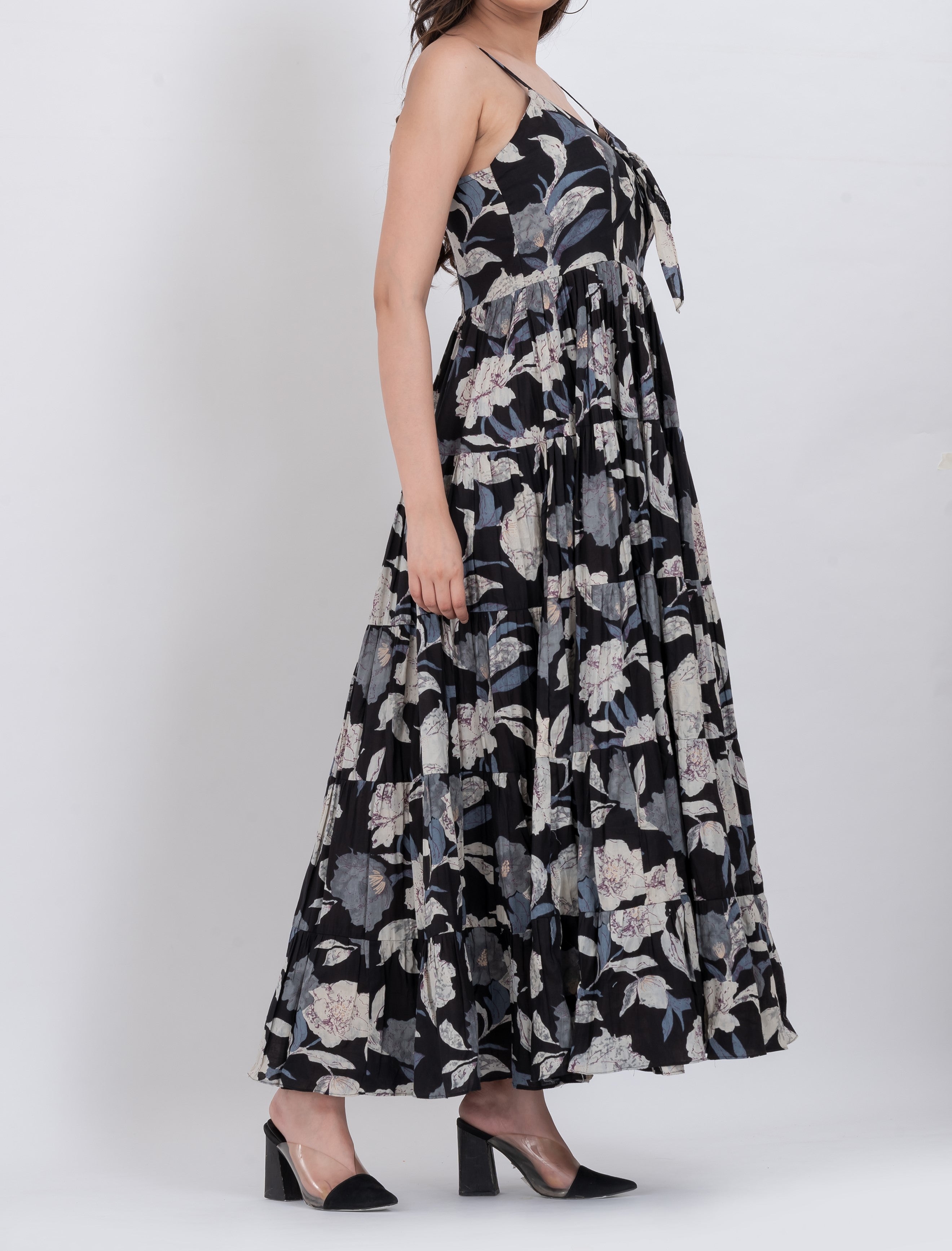 Boho floral tiered dress with a relaxed fit