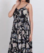 Elegant floral print maxi dress ideal for any occasion