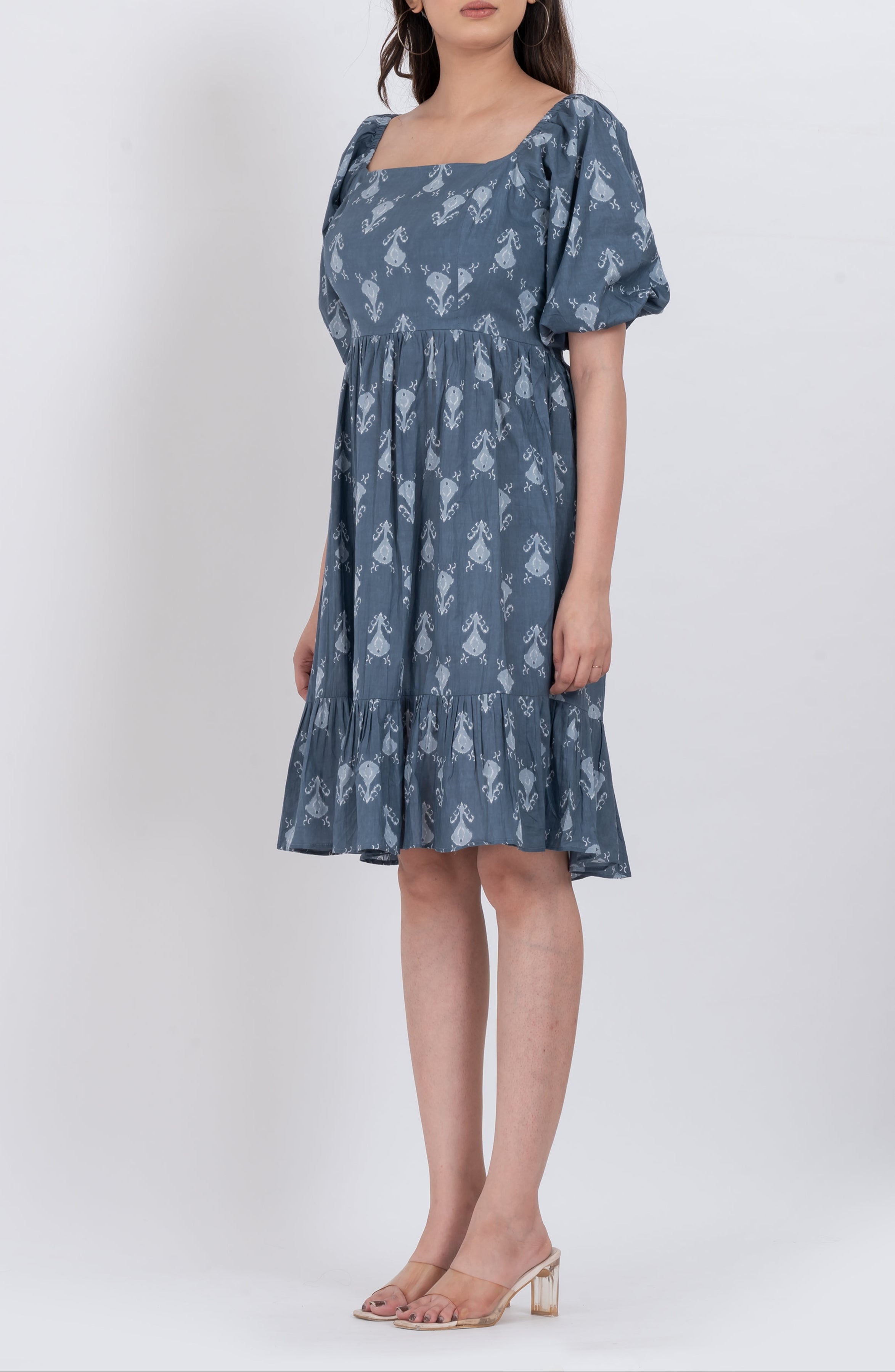Trendy square neck floral puff sleeve dress with a flowy fit