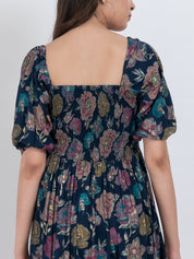 Casual botanical mini dress with square neckline