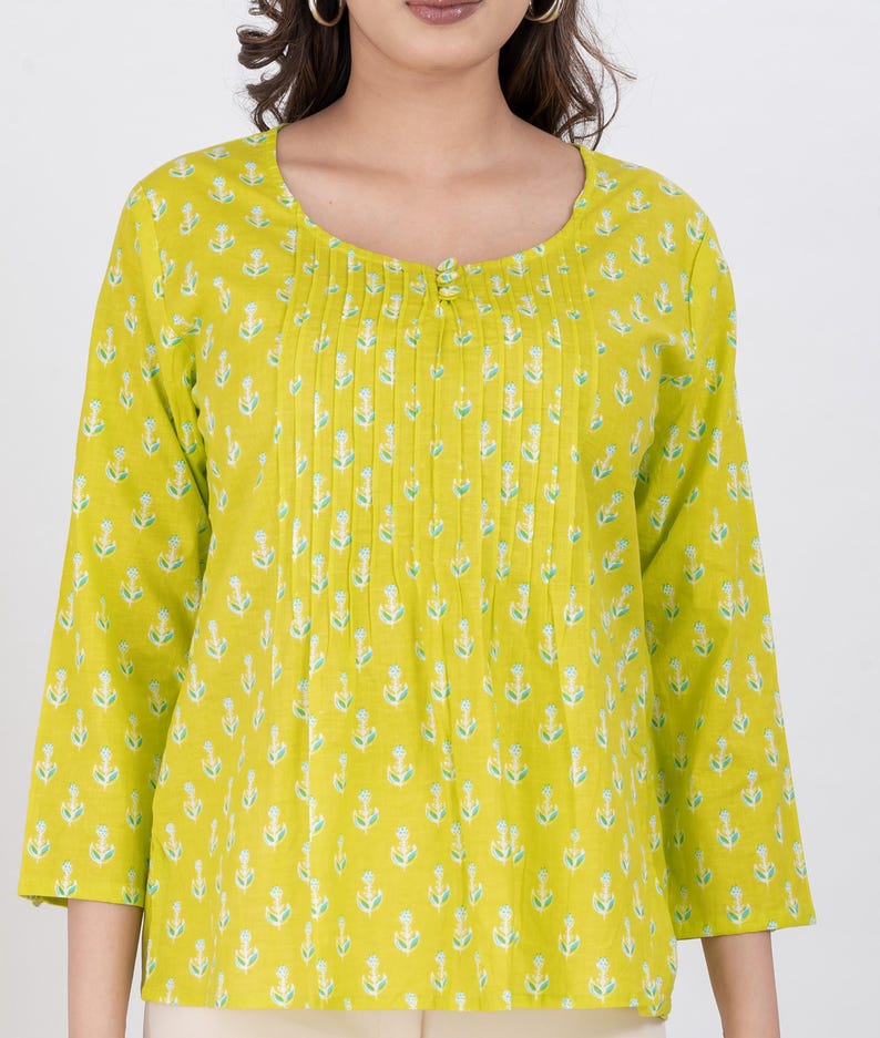 Women's Lightweight Cotton Top