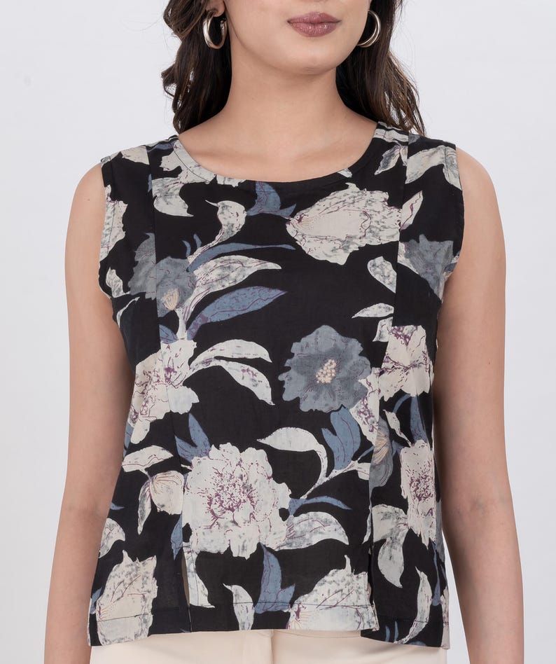 Sleeveless Soft Cotton Printed Top for Women