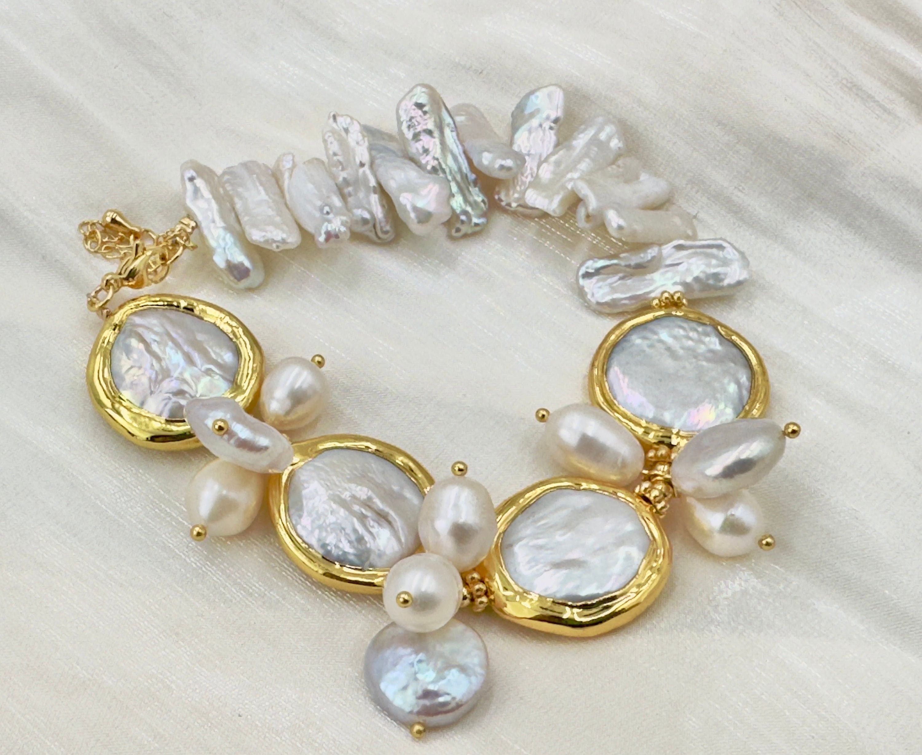Natural Freshwater Coin Pearl Bracelet