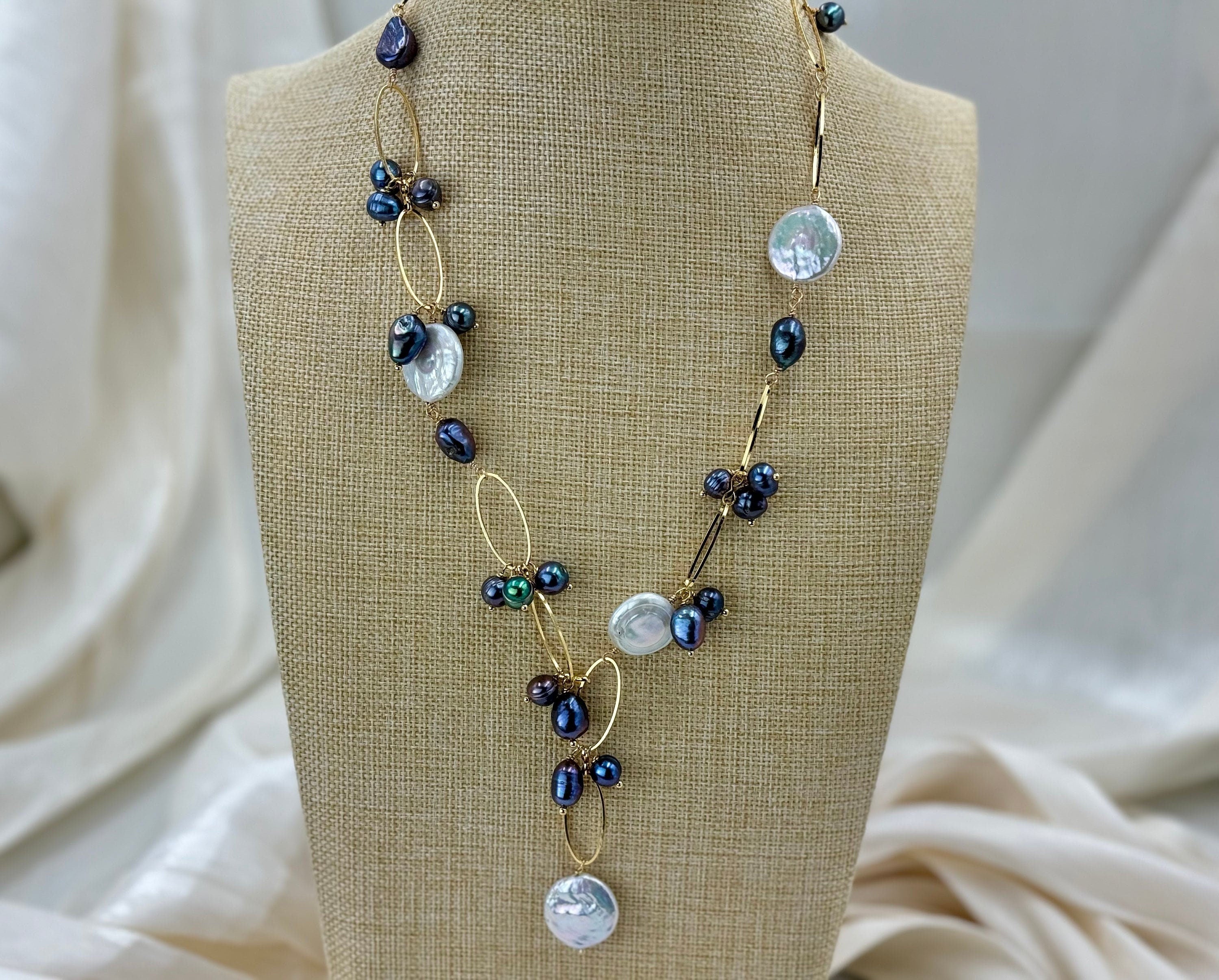 Natural keshi black pearl and white coin pearl necklace