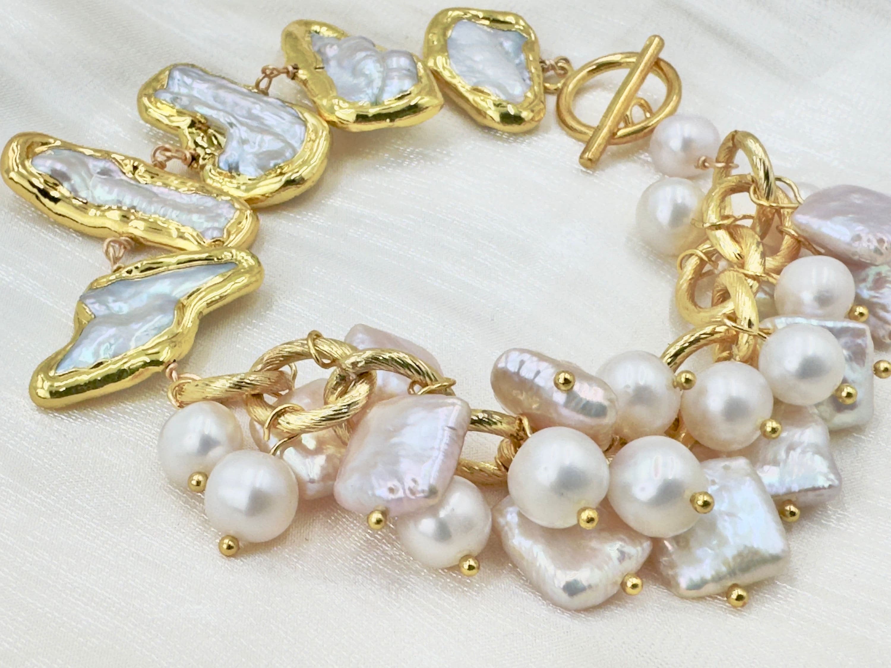 Natural biwa freshwater pearl bracelet