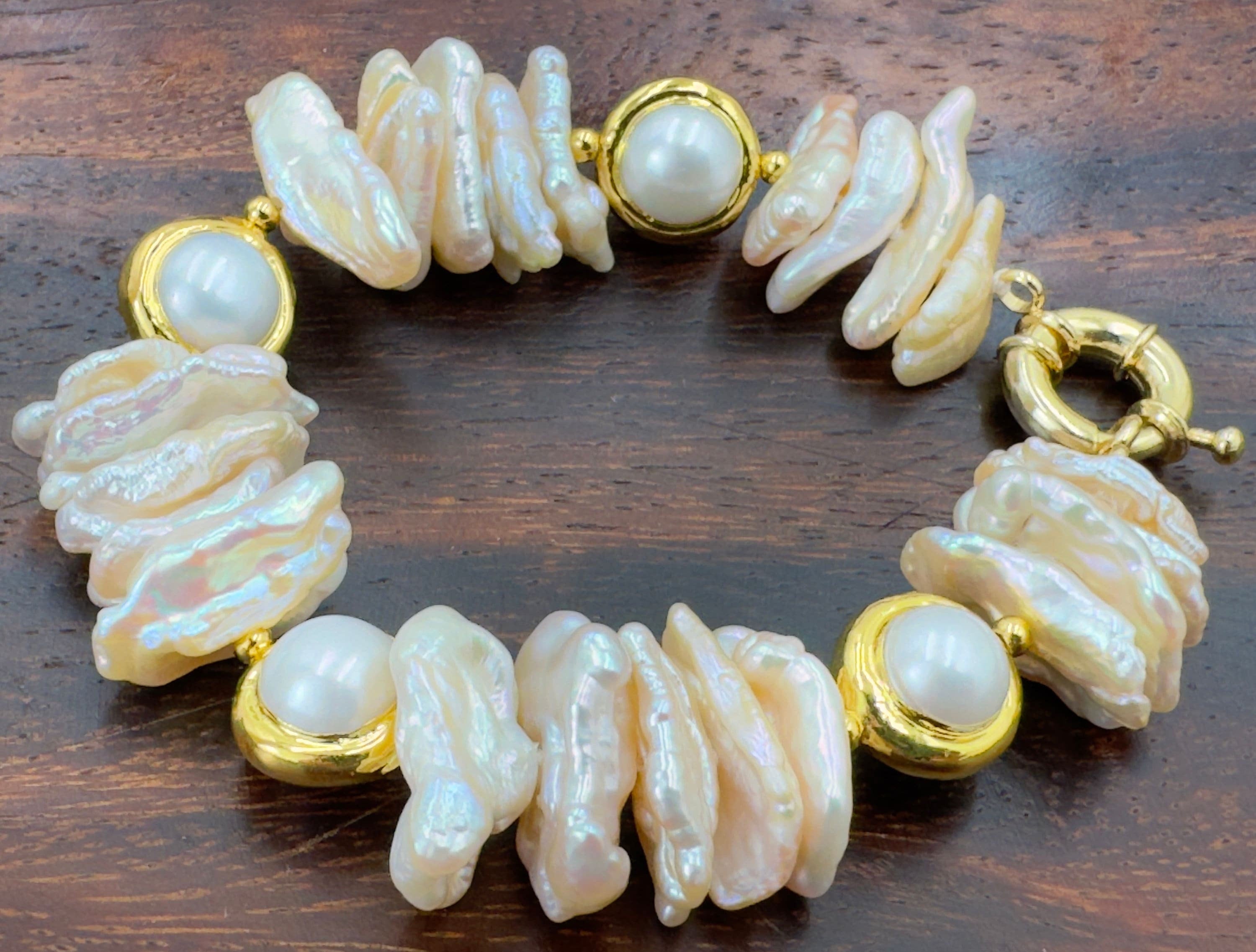 Natural biwa pearl necklace
