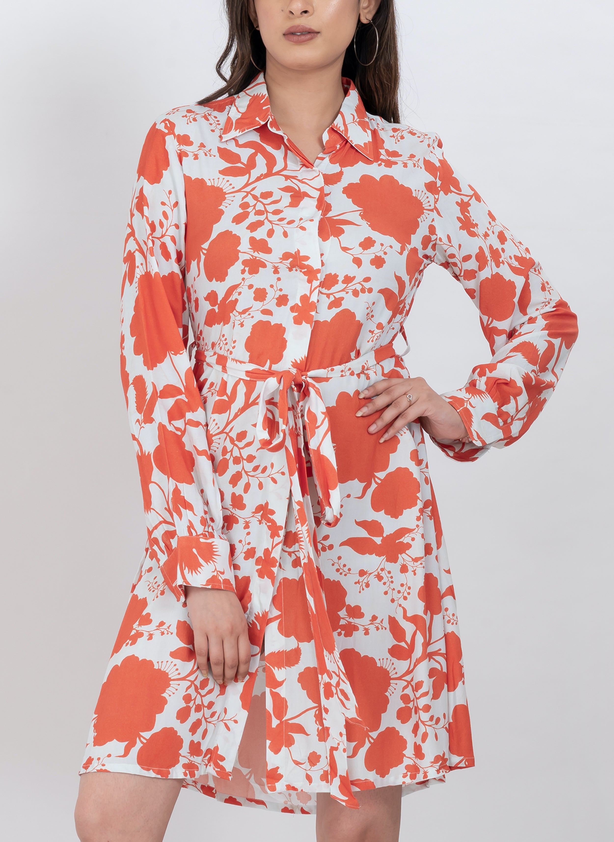 Trendy botanical print shirt dress with collar and cuffs
