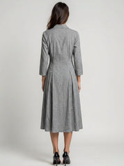 Clean V-neck handwoven cotton midi dress
