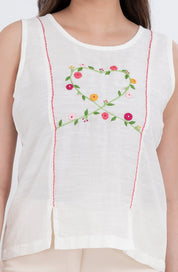 Heart floral needlework sleeveless top for summer